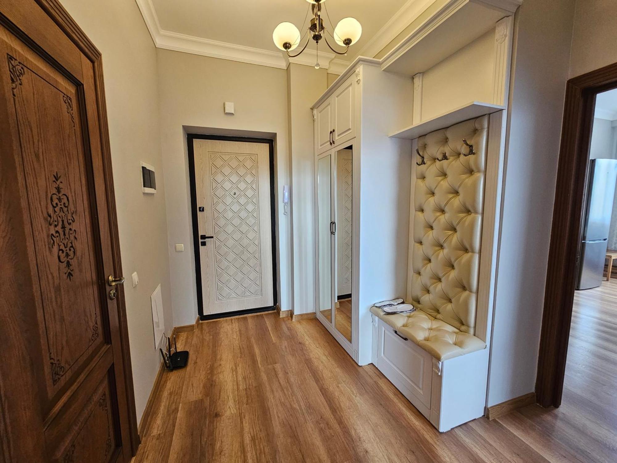 Ernaz Plus Apartments-Expo-Boulevard 130 Astana Eksteriør bilde